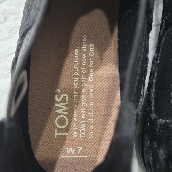 TOMS Ella Chelsea Ankle Boots Women's Sz 7W Black Velvet Boho Comfort Booties - Picture 7 of 11